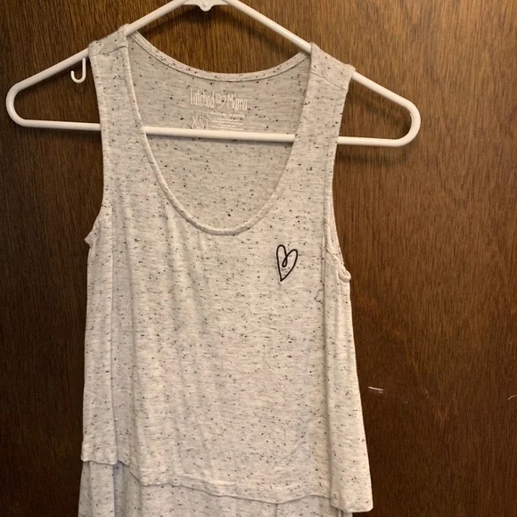 Latched Mama set of 5 Nursing Tanks - Picture 3 of 5